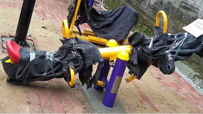 户外健身器材
