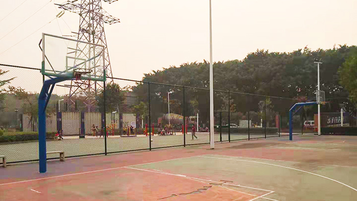 广东篮球架厂家