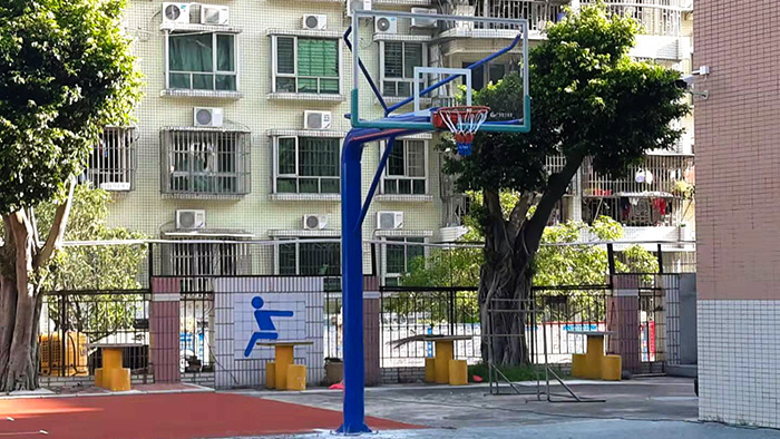 安装篮球架